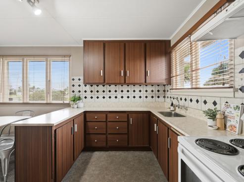 1 Braemar Street, Kew
