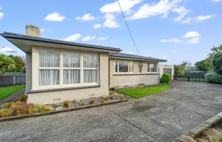 1 Braemar Street, KEW