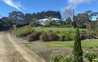 36 Tram Valley Road, Swanson