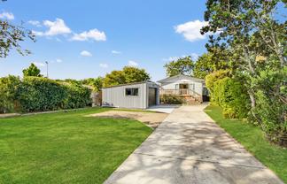 48 Stottholm road, Titirangi