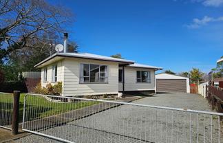   Montgomery Crescent, Masterton
