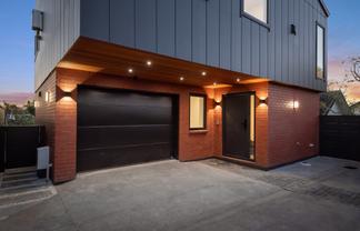 16C Egremont Street, Belmont