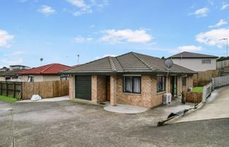 67A Robert Skelton Place, Clendon Park