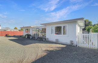 Hawkes Bay - Address withheld