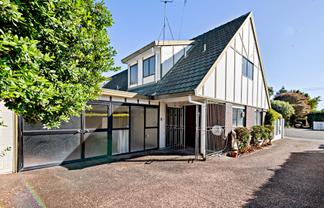 34 Ranfurly Road, Epsom