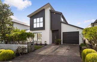 20 Bomb Point Drive, Hobsonville