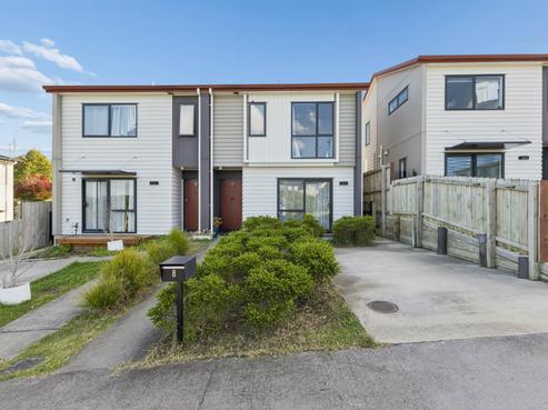 8 Jean Alma Lane, Wattle Downs