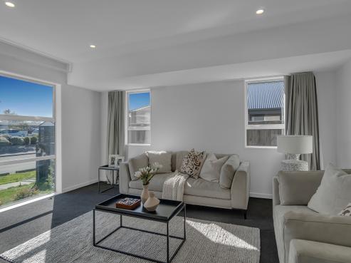 16 Aroha Street, Pegasus