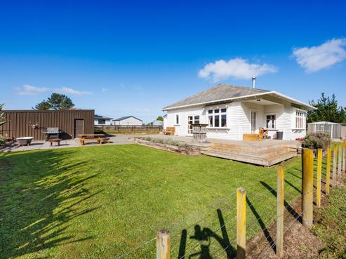 8 Knorp Street, Halcombe