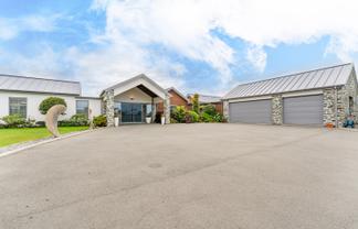 15 Lochern Rise, Marchwiel