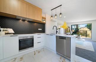 3/11 Sarona Avenue, Glen Eden