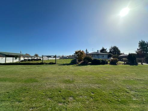 52 Rogers Street, Hinds