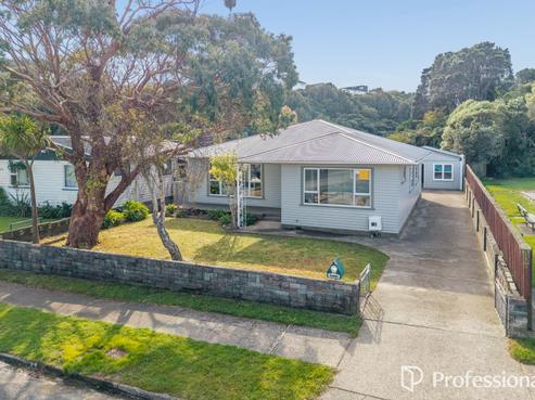 19 Holly Grove, Maungaraki