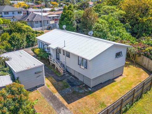 2/6 Esperanto Road, Papatoetoe