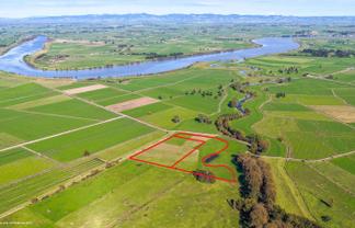 134 and 14 Station Road, Puriri