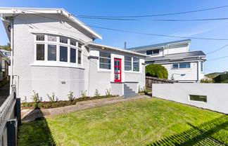 82 Northland Road, Northland