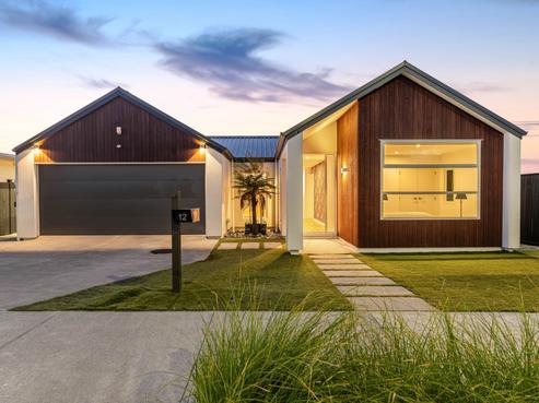 12 Archibald Drive, Wainui