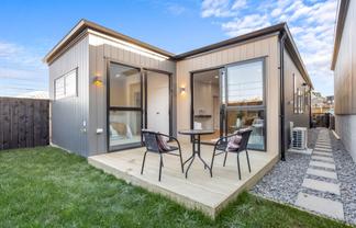 21 Mahinga Kai Road, Orewa
