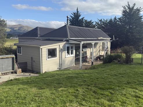 17 Kaihiku Road, Clinton and Surrounds