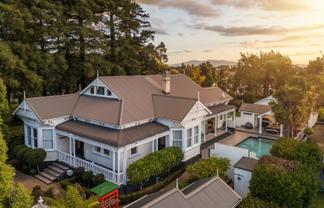 23 Ruakiwi Road, Hamilton Lake