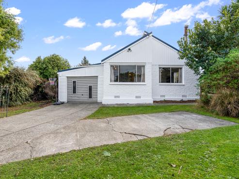 42 Avon Road, Clifton