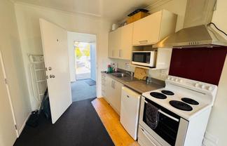 2/54 May Street, Hamilton East