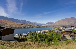 5 Conifer Lane, Queenstown