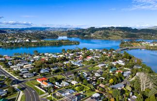 70 Wainui Road, Raglan