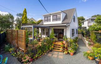 4A Sundown Avenue, Manly
