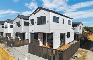 Lot 3/158 Browns Road, Manurewa