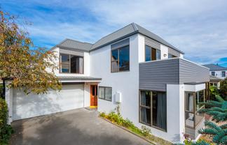 2/62 Hawkesbury Avenue, Saint Albans