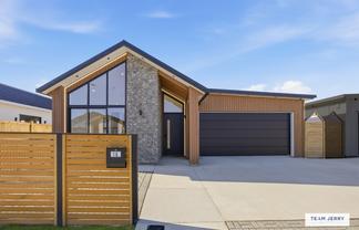 16 Tuwai Crescent, Opaheke