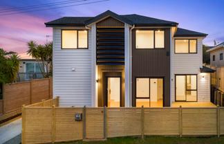 1B Valron Road, Te Atatu South