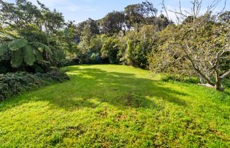 208 Marine Drive, Lowry Bay