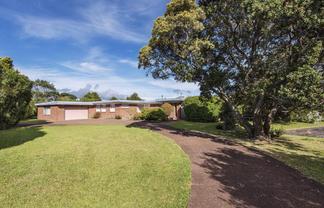 276 Te Atatu Road, Te Atatu South