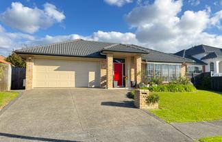 40 Thornbury Crescent, East Tamaki Heights