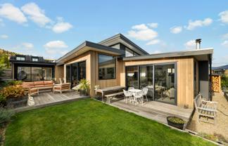 15 Mills Road, Wanaka