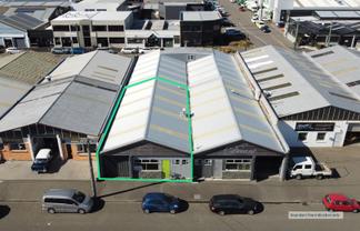 Sought After Sydenham Industrial with Mezzanine