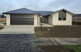 82 Nelson Street, Elgin