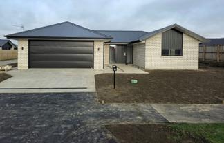 82 Nelson Street, Elgin