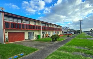 126 Wilson Street, Thames