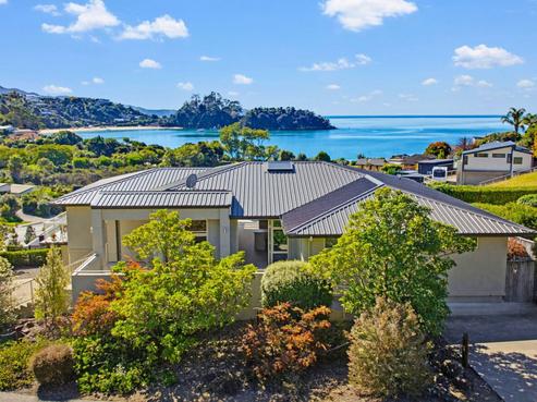 11 Torlesse Drive, Kaiteriteri