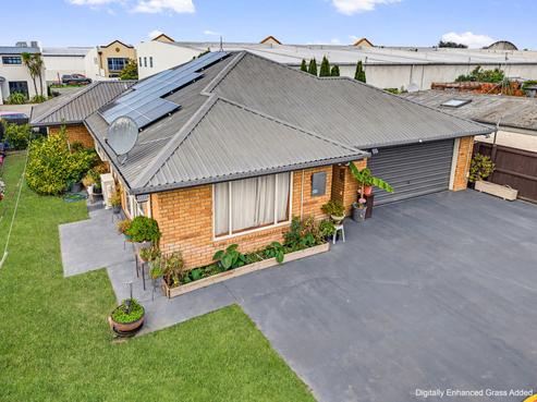 2/14 Morrison Avenue, Northcote