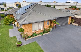 2/14 Morrison Avenue, Papanui