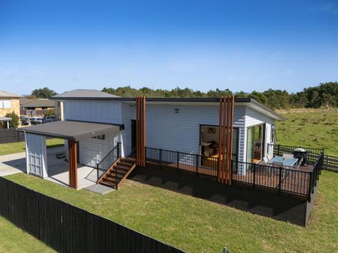 30 Aitkenhead Court, Parakai