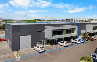 Stunning office/warehouse – Vacant possession