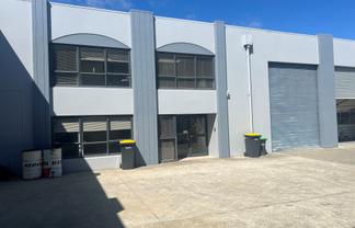 Woolston Warehouse With Tidy Office/Showroom