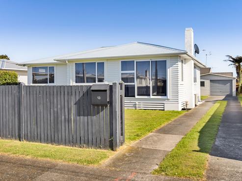 13 Murray Avenue, Hawera