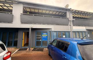 Versatile, Affordable Commercial Tenancy
