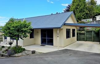 B/24 Solway Street, Oamaru